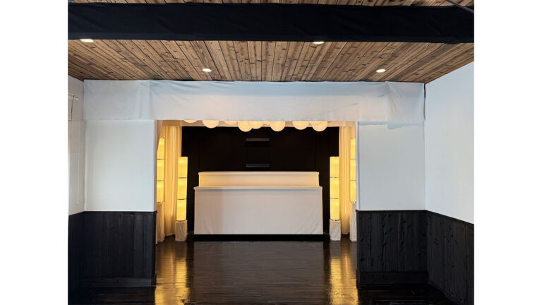 会場見学などお気軽にお問合せください。